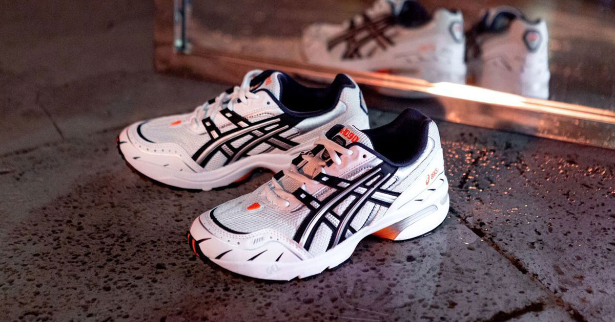 ASICS รองเท้ากีฬา รองเท้าวิ่ง