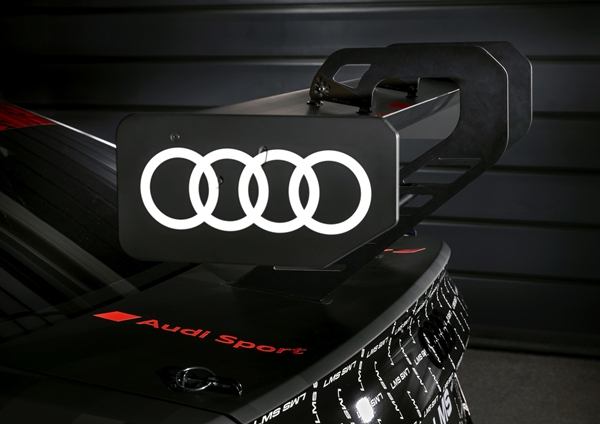 Audi RS3 LMS