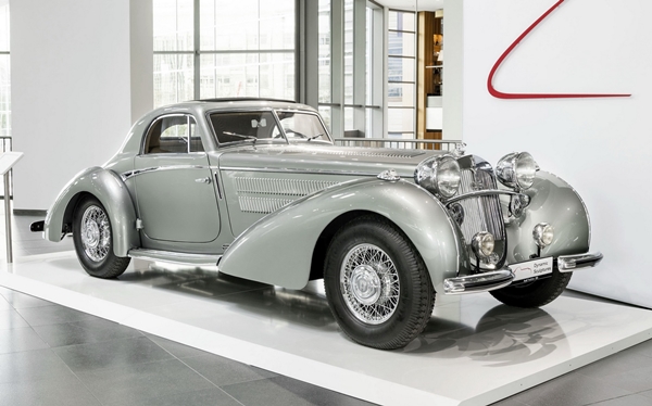 Horch 853