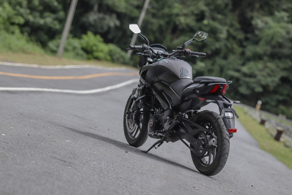 Bajaj Dominar 250