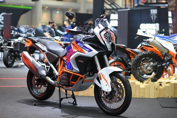 VROOM Motor Expo 2021