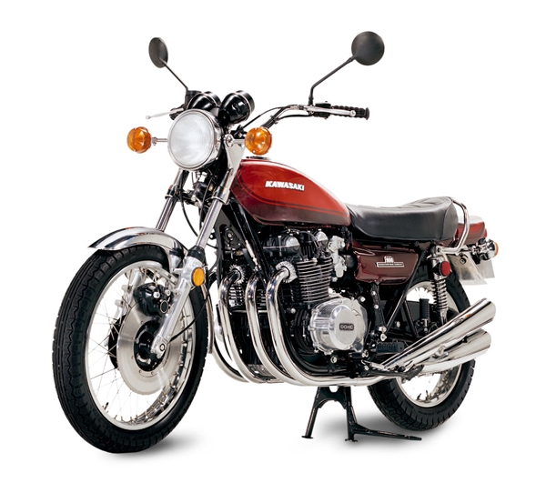 Kawasaki 900 super4