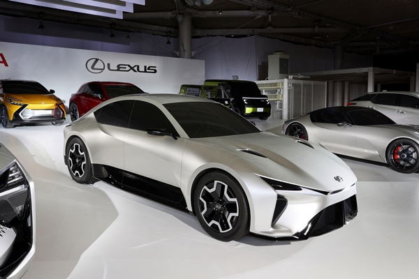 Lexus Electrified Sedan Concept