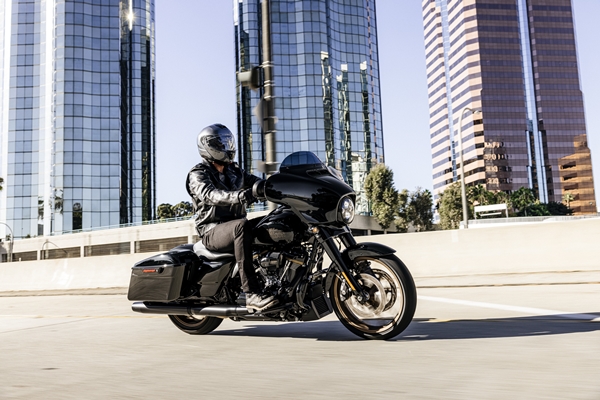 Street Glide ST