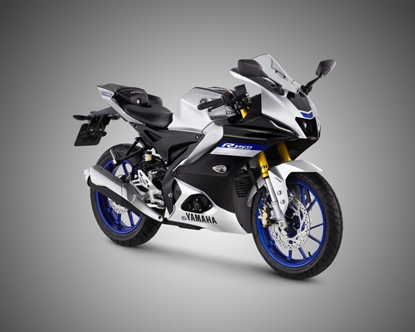 Yamaha R15