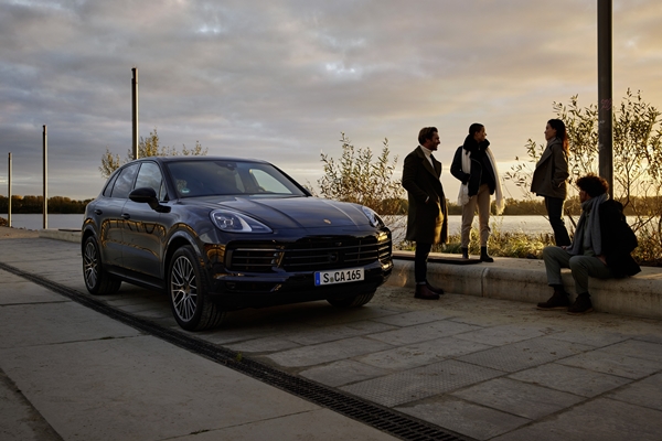 Porsche Cayenne Platinum Edition