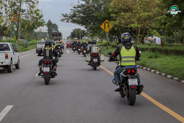 Bajaj Dominar Rides