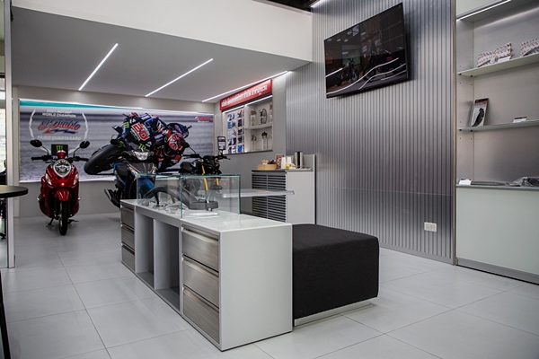 Yamaha Showroom