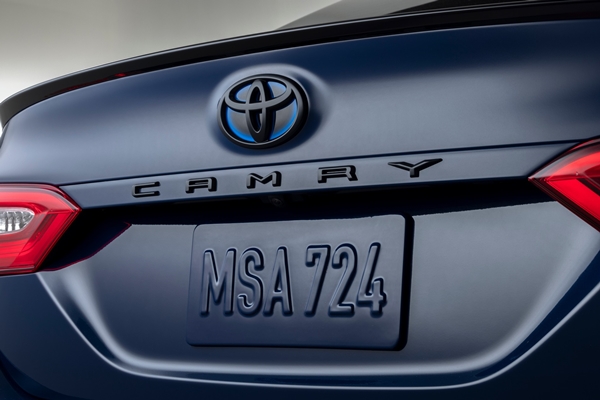 Toyota Camry Nightshade Edition 