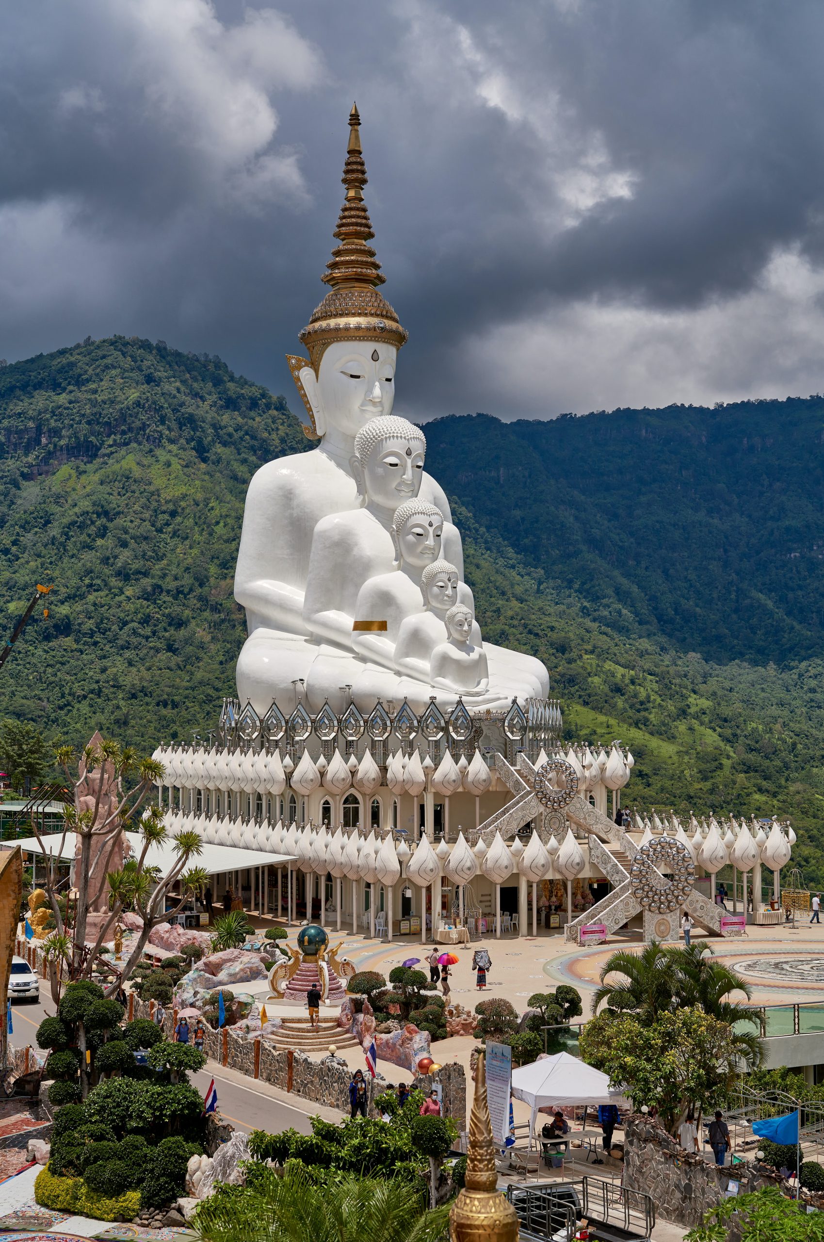 วัดพระธาตุผาซ่อนแก้ว อ.เขาค้อ จ.เพชรบูรณ์