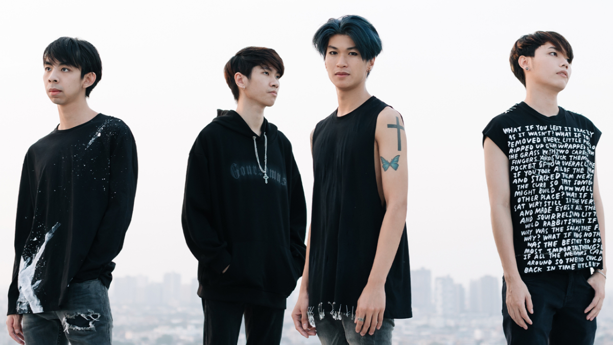 monstamixamusic tenfeettall จางหาย