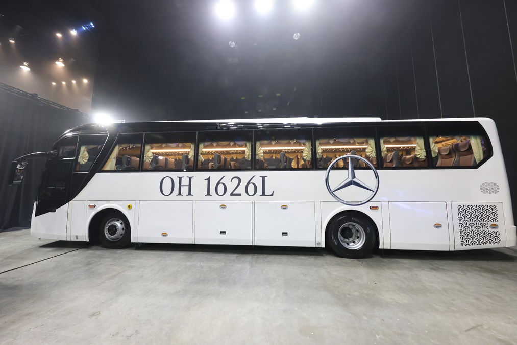 Mercedes-Benz Mercedes-Benz Bus บริษัท เดมเลอร์ คอมเมอร์เชียล วีฮีเคิลส์ (ประเทศไทย)