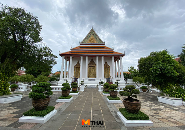 พระอารามหลวง วัดโสมนัสราชวรวิหาร อนุสรณ์แห่งความรัก