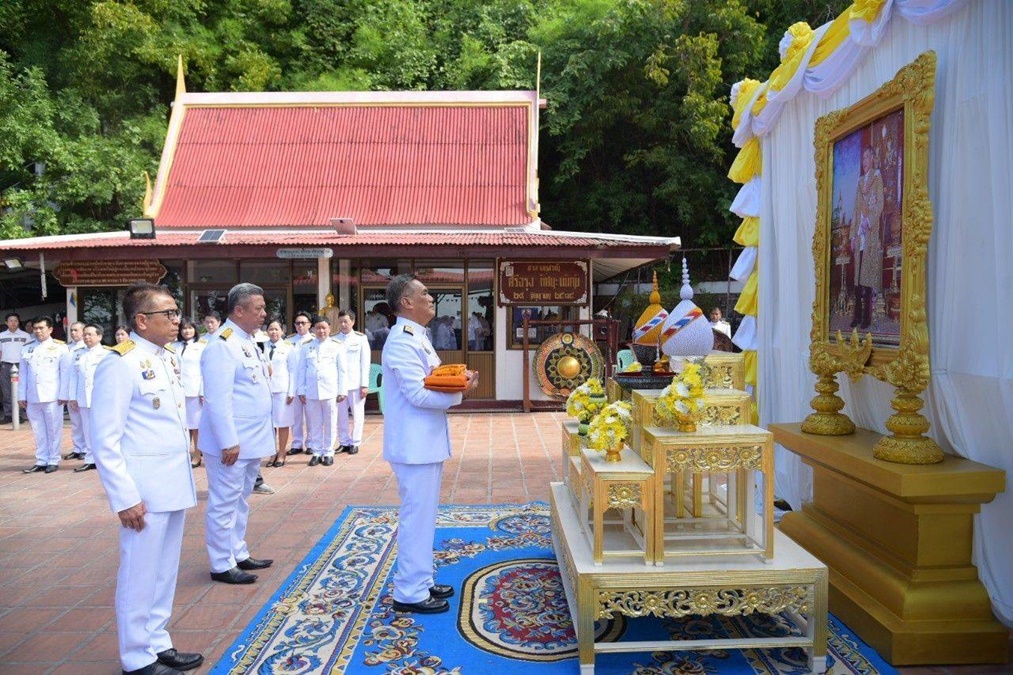 กกต. ชัยนาท ถวายผ้าพระกฐินพระราชาทาน วัดธรรมามูล