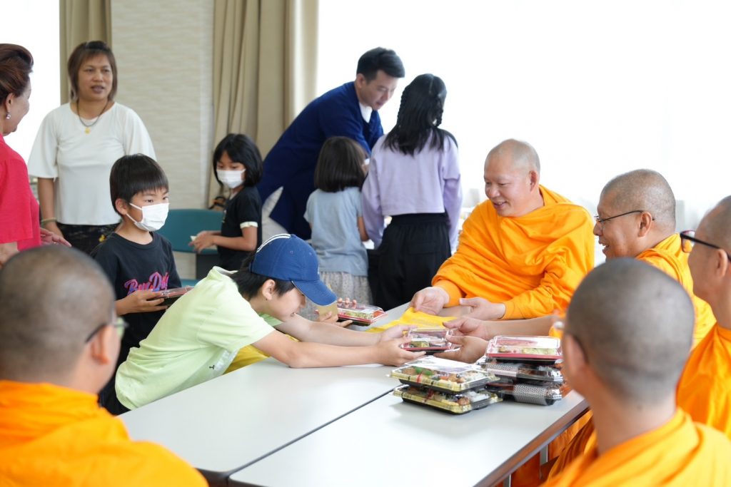 สอนสมาธิเยาวชนญี่ปุ่น-แลกเปลี่ยนวัฒนธรรม ณ เมืองชิบุคาวา ประเทศญี่ปุ่น