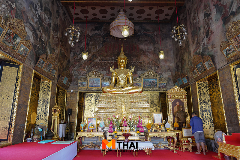 พระพุทธมหาจักรพรรดิ