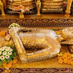 พระพุทธรูปนอนหงาย