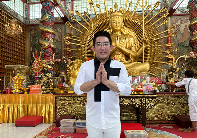 มูลนิธิโลกุตรธรรมประทีป ศาลเจ้าแม่กวนอิมพันเนตรพันกร อ.คฑา ชินบัญชร เจ้าแม่กวนอิม