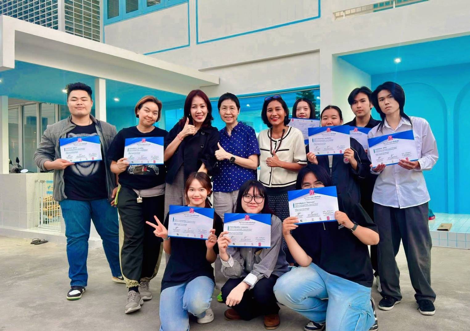 Canva Markething Joy Luck Club คลับค้นสุข