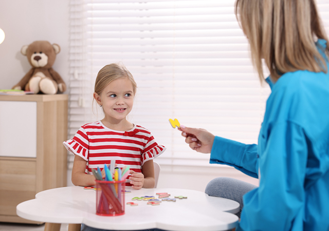 ที่สอนภาษาอังกฤษเด็ก ที่สอนภาษาอังกฤษเด็ก 3 ขวบ ที่สอนภาษาอังกฤษเด็ก 3 ขวบที่ไหนดี