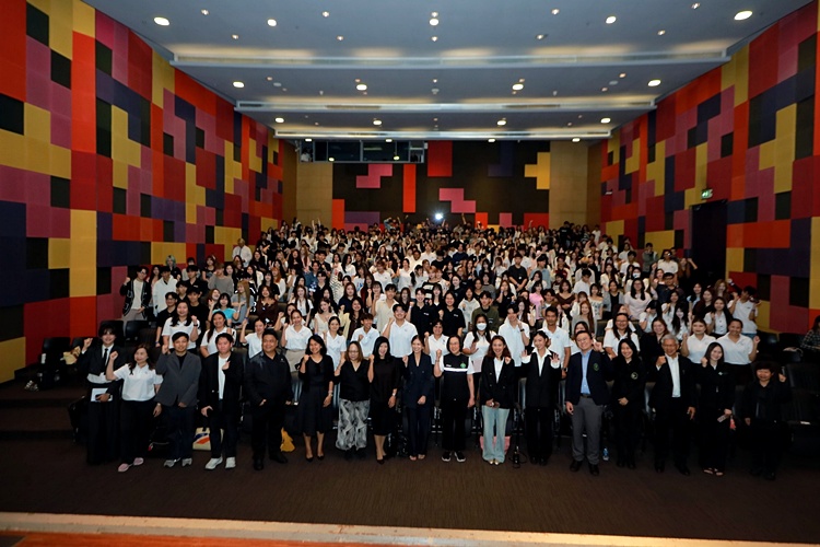Young Smart Consumers อย. โฆษณาสุขภาพลวงโลกยุคดิจิทัล