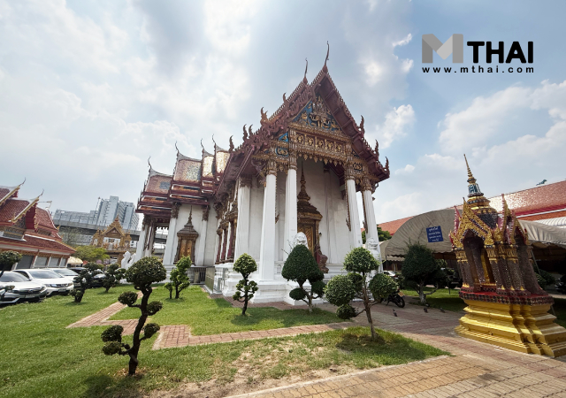 ขอพรแคล้วคลาด วัดอมรินทราราม วัดอมรินทรารามวรวิหาร หลวงพ่อโบสถ์น้อย