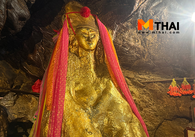ศาลเจ้าพ่อเขาใหญ่ ขอพรเรื่องอะไร ศาลเจ้าพ่อเขาใหญ่ ตั้งอยู่ที่ไหนบนเกาะสีชัง? ศาลเจ้าพ่อเขาใหญ่ เกาะสีชัง ศาลเจ้าพ่อเขาใหญ่เกาะสีชัง ไปยังไง