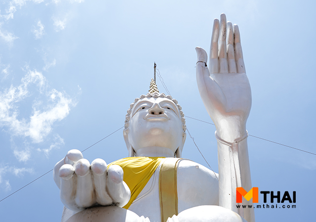 พระประทานพร วัดมหาดไทย วัดสวย อ่างทอง หลวงปู่ทิม ยสทินฺโน