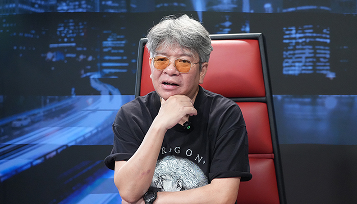 HOT SEAT ตีซี้ตัวตึง บอ.บู๋