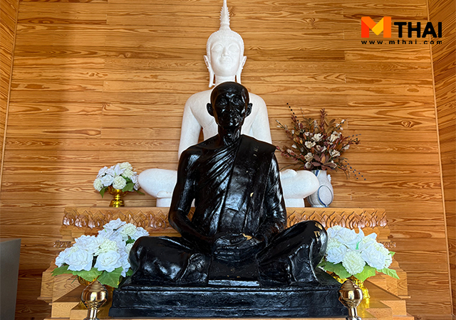 พิพิธภัณฑ์หลวงปู่จันทร์ วัดศรีเทพประดิษฐาราม หลวงปู่จันทร์ วัดศรีเทพ หลวงปู่จันทร์ เขมิโย หลวงปู่เสาร์ กันตสีโล